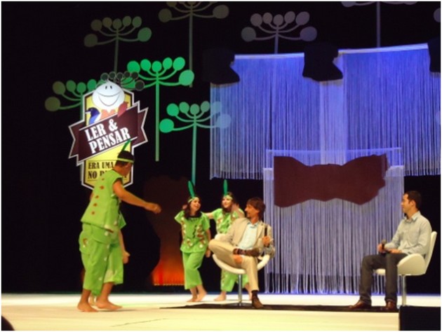 Escola - Ler e pensar