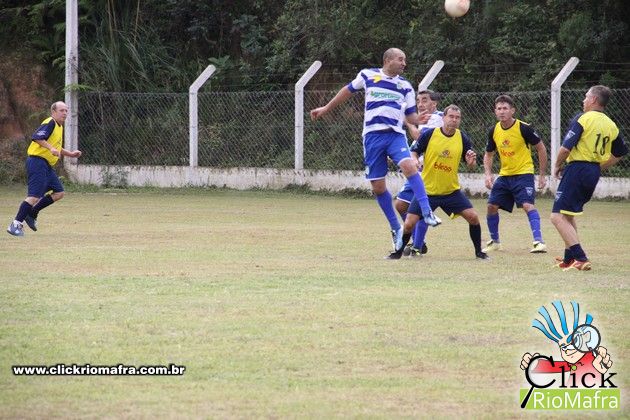 penúltima_rodada_copa_serju_vovô_-_milionários_da_bola,_masters_de_itaiópolis,_três_bairros_e_amigos_do_xv_(1_(25)