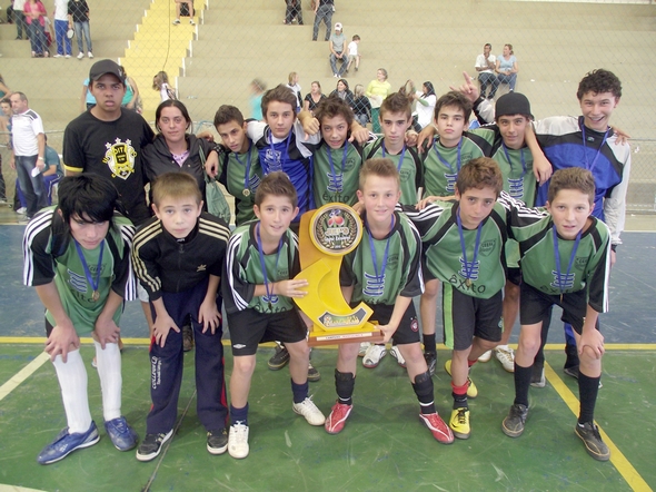JEPS - Colégio Eleutério campeão no Masculino B