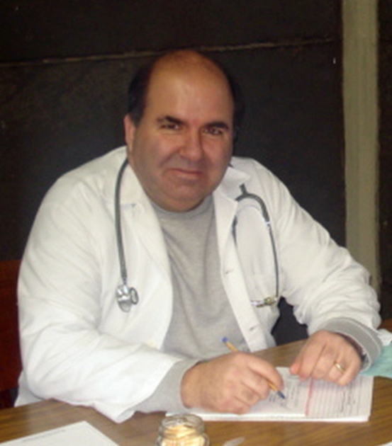 Médicos 1 - Dr. Luiz Roberto Peres Armelin