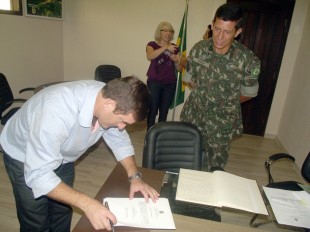 Militar (2)