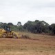 Começa a terraplanagem para a instalação de novas em empresas em Quitandinha