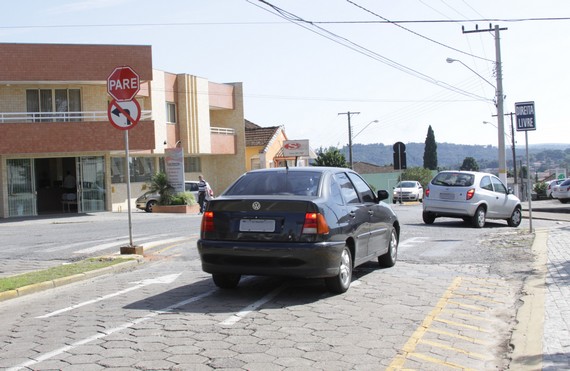 Vandalismo_placas repostas