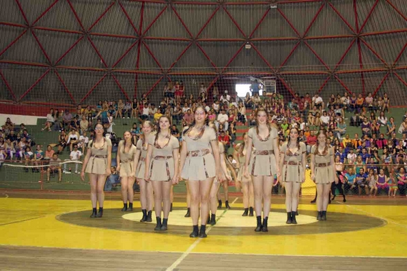 Dança - St. de dança Estela Fernandes 1º lugar infanto - juvenil academia