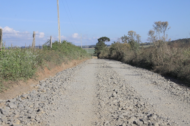 Empedramento - Caillet acesso Butiá dos Tabordas
