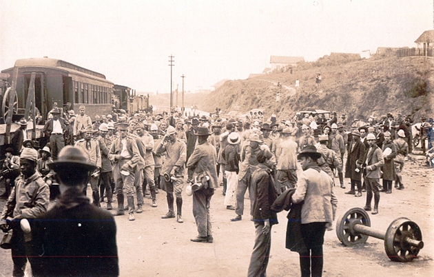 Fábio Mello - Movimentação Tropas Estação de Mafra