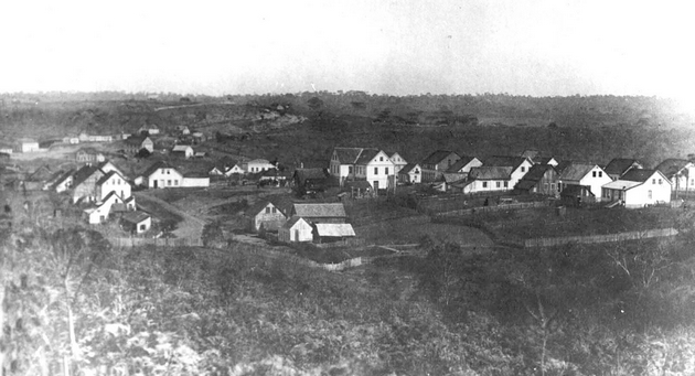 História - Vista parcial 1900