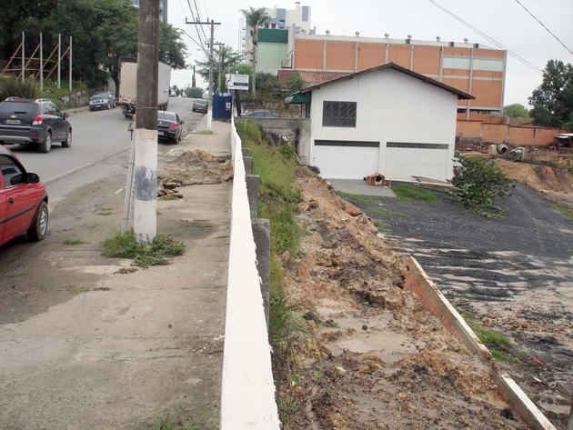 Erosão - Marechal Floriano Peixoto (2)