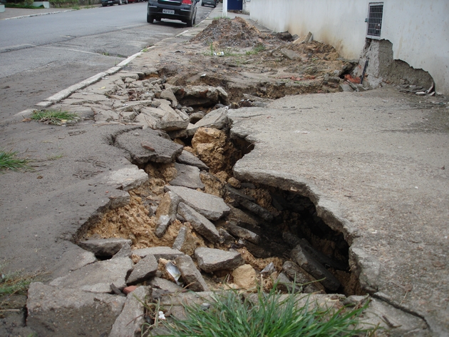 Erosão - Marechal Floriano Peixoto (4)