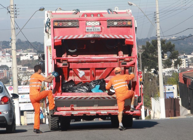 Lixo - Caminhão lixo