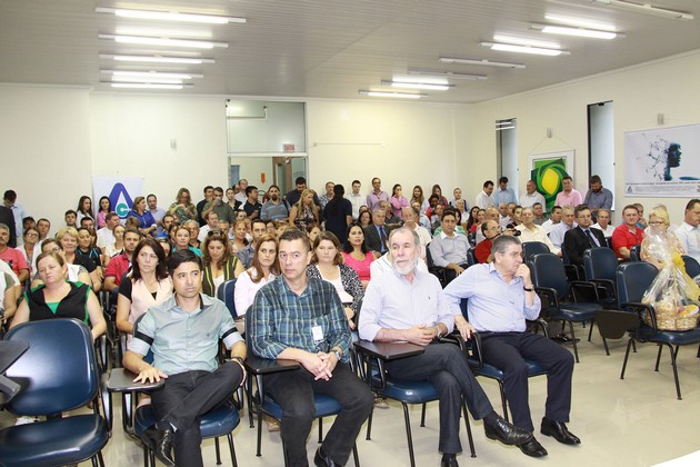 Governador - Assinatura retomada obras de esgoto (36)