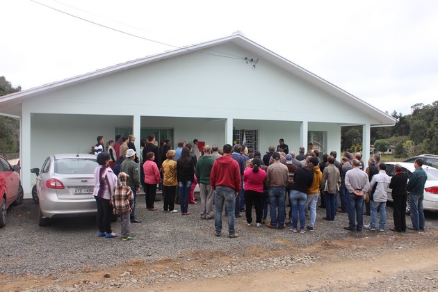 ESF-1 - Comunidade local prestigiou a inaguração do Posto