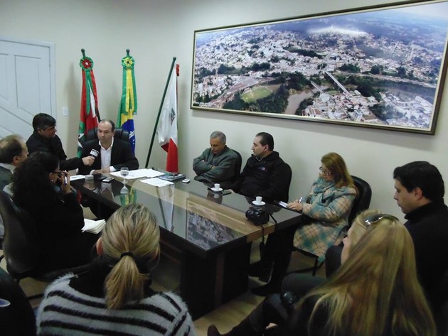 Ouça a gravação da entrevista coletiva do prefeito Wellington Bielecki