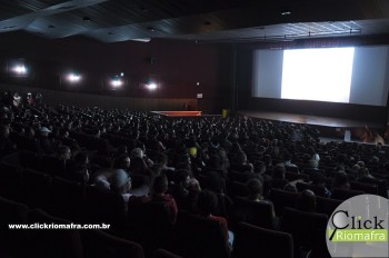 Público lota o Cineplus Emacite para curtir Velozes e Furiosos 8 (8)