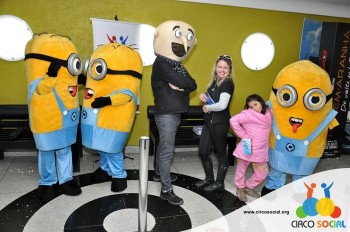 Minions e Gru no Cineplus Emacite no filme Meu Malvado Favorito 3 (1)