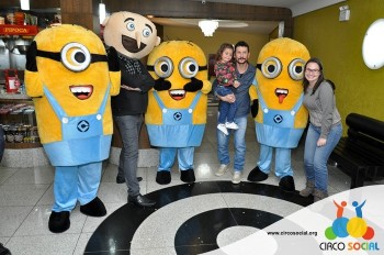 Minions e Gru no Cineplus Emacite no filme Meu Malvado Favorito 3 (103)