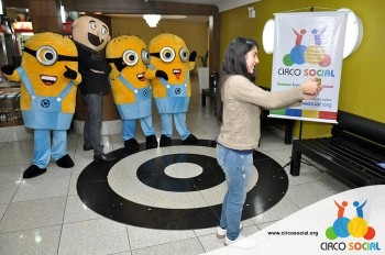 Minions e Gru no Cineplus Emacite no filme Meu Malvado Favorito 3 (108)