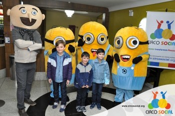 Minions e Gru no Cineplus Emacite no filme Meu Malvado Favorito 3 (12)