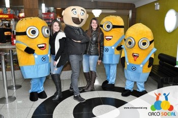 Minions e Gru no Cineplus Emacite no filme Meu Malvado Favorito 3 (13)