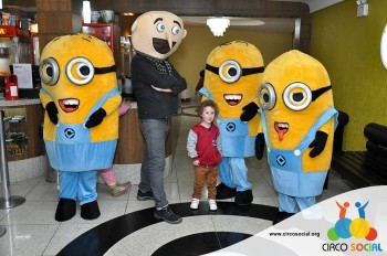 Minions e Gru no Cineplus Emacite no filme Meu Malvado Favorito 3 (17)