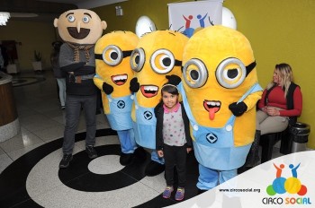 Minions e Gru no Cineplus Emacite no filme Meu Malvado Favorito 3 (17)