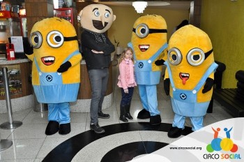 Minions e Gru no Cineplus Emacite no filme Meu Malvado Favorito 3 (18)