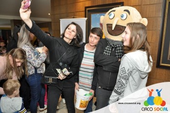 Minions e Gru no Cineplus Emacite no filme Meu Malvado Favorito 3 (21)