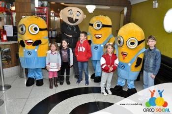 Minions e Gru no Cineplus Emacite no filme Meu Malvado Favorito 3 (22)