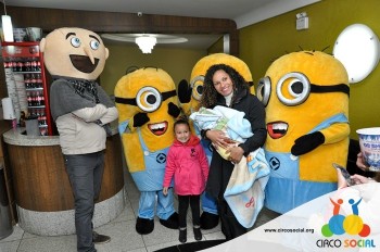 Minions e Gru no Cineplus Emacite no filme Meu Malvado Favorito 3 (24)