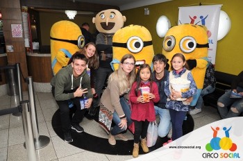 Minions e Gru no Cineplus Emacite no filme Meu Malvado Favorito 3 (30)