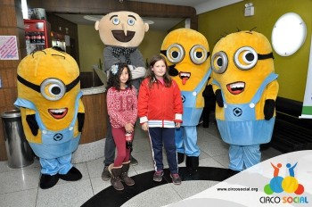 Minions e Gru no Cineplus Emacite no filme Meu Malvado Favorito 3 (33)
