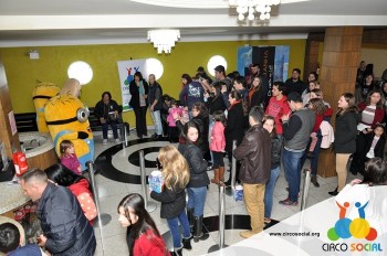 Minions e Gru no Cineplus Emacite no filme Meu Malvado Favorito 3 (37)