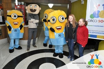 Minions e Gru no Cineplus Emacite no filme Meu Malvado Favorito 3 (44)