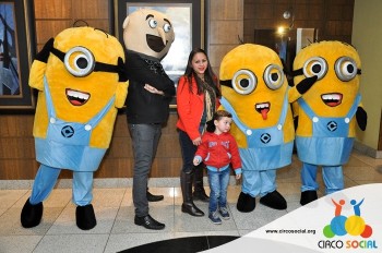 Minions e Gru no Cineplus Emacite no filme Meu Malvado Favorito 3 (47)