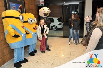 Minions e Gru no Cineplus Emacite no filme Meu Malvado Favorito 3 (48)