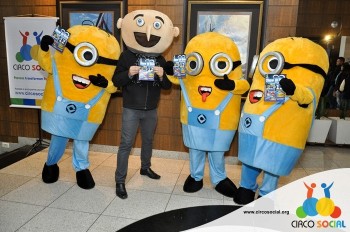 Minions e Gru no Cineplus Emacite no filme Meu Malvado Favorito 3 (51)