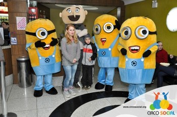 Minions e Gru no Cineplus Emacite no filme Meu Malvado Favorito 3 (51)