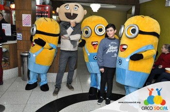 Minions e Gru no Cineplus Emacite no filme Meu Malvado Favorito 3 (56)