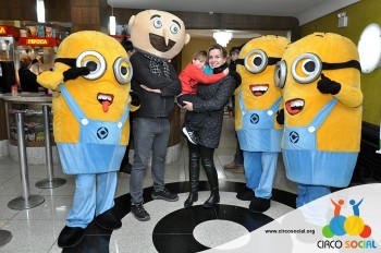 Minions e Gru no Cineplus Emacite no filme Meu Malvado Favorito 3 (6)