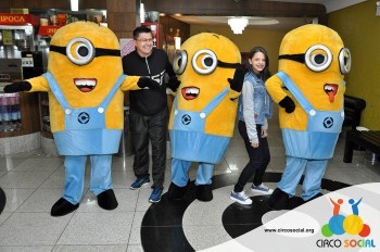 Minions e Gru no Cineplus Emacite no filme Meu Malvado Favorito 3 (69)