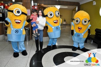 Minions e Gru no Cineplus Emacite no filme Meu Malvado Favorito 3 (77)