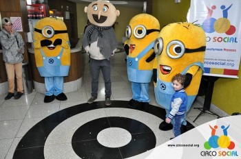 Minions e Gru no Cineplus Emacite no filme Meu Malvado Favorito 3 (78)