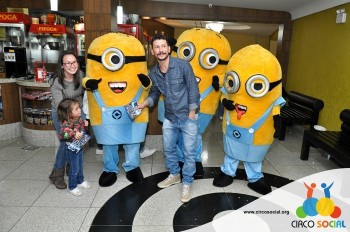 Minions e Gru no Cineplus Emacite no filme Meu Malvado Favorito 3 (91)