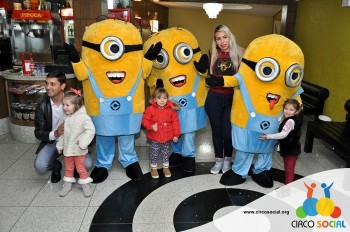 Minions e Gru no Cineplus Emacite no filme Meu Malvado Favorito 3 (94)