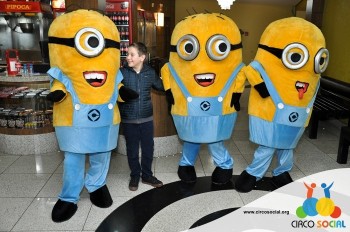 Minions e Gru no Cineplus Emacite no filme Meu Malvado Favorito 3 (97)