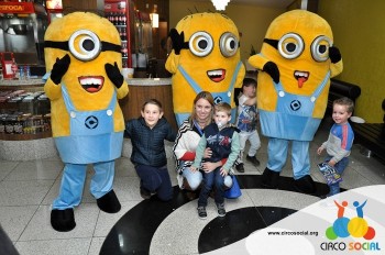 Minions e Gru no Cineplus Emacite no filme Meu Malvado Favorito 3 (98)