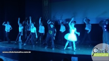 multishow_do_colégio_mafrense_no_cineplus_emacite_(7)