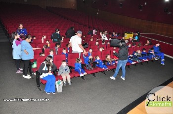 Alunos do CEIM Anjo da Guarda visitam o Cineplus Emacite (12)