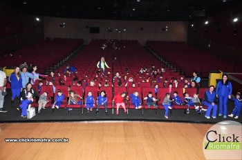 Alunos do CEIM Anjo da Guarda visitam o Cineplus Emacite (15)