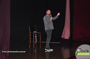 Cineplus Emacite inicia shows de comédia stand-up (20)